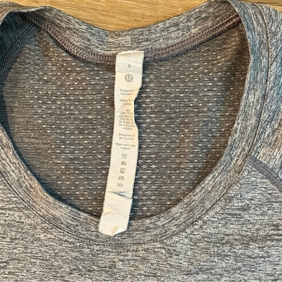 Lululemon swiftly tee - Picture 3 of 3